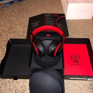 Beats By Dre Studio 3 Wireless Headphones
